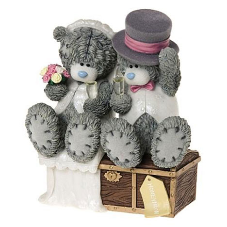 Just Married Trip For 2 Me to You Bear Figurine   £35.00