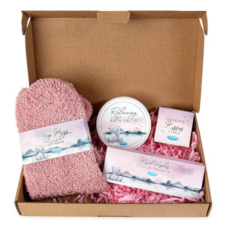 Me to You Bear Letter Box Pamper Gift Set  £12.99