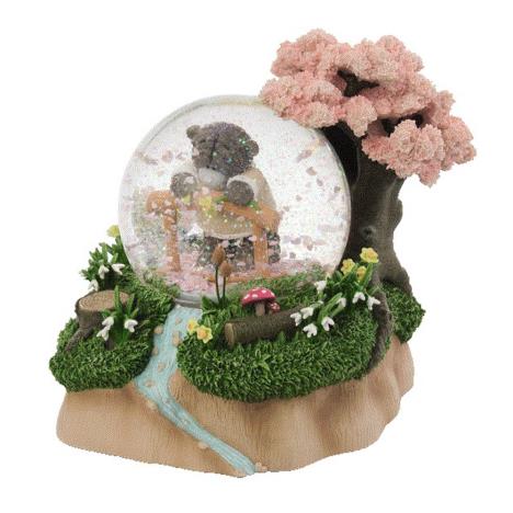 Spring Blossom LIMITED EDITION Me to You Bear Figurine   £42.00